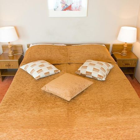 Hotel Katowice Economy Εξωτερικό φωτογραφία