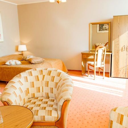 Hotel Katowice Economy Εξωτερικό φωτογραφία