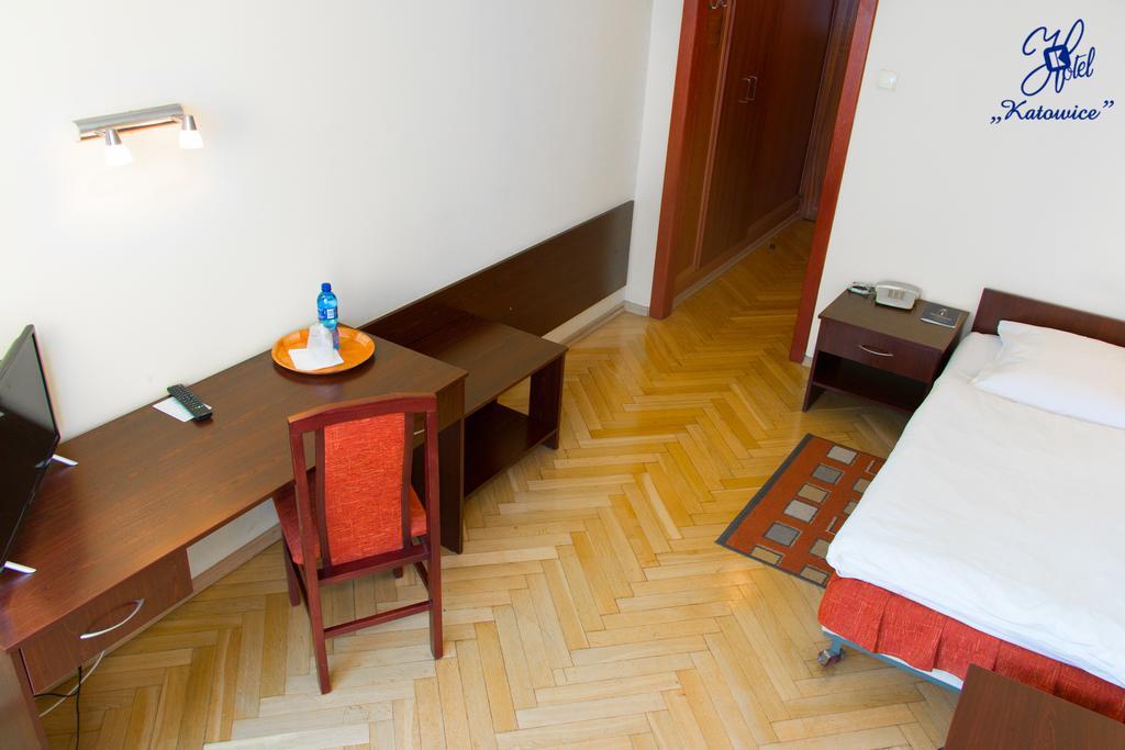 Hotel Katowice Economy Εξωτερικό φωτογραφία